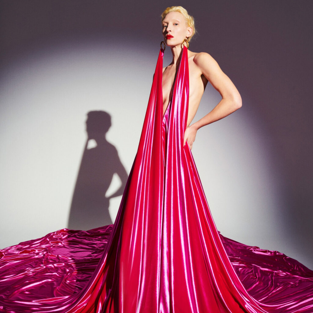 Візуальні коди бренду Schiaparelli